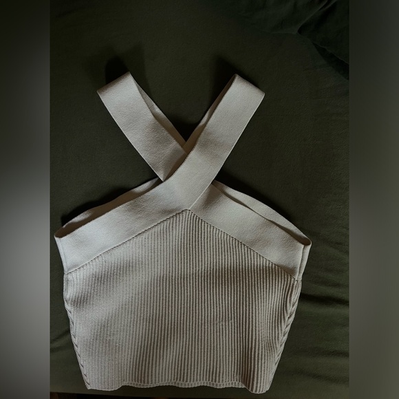 Aritzia Babaton Sculpt Neck top - Picture 1 of 2